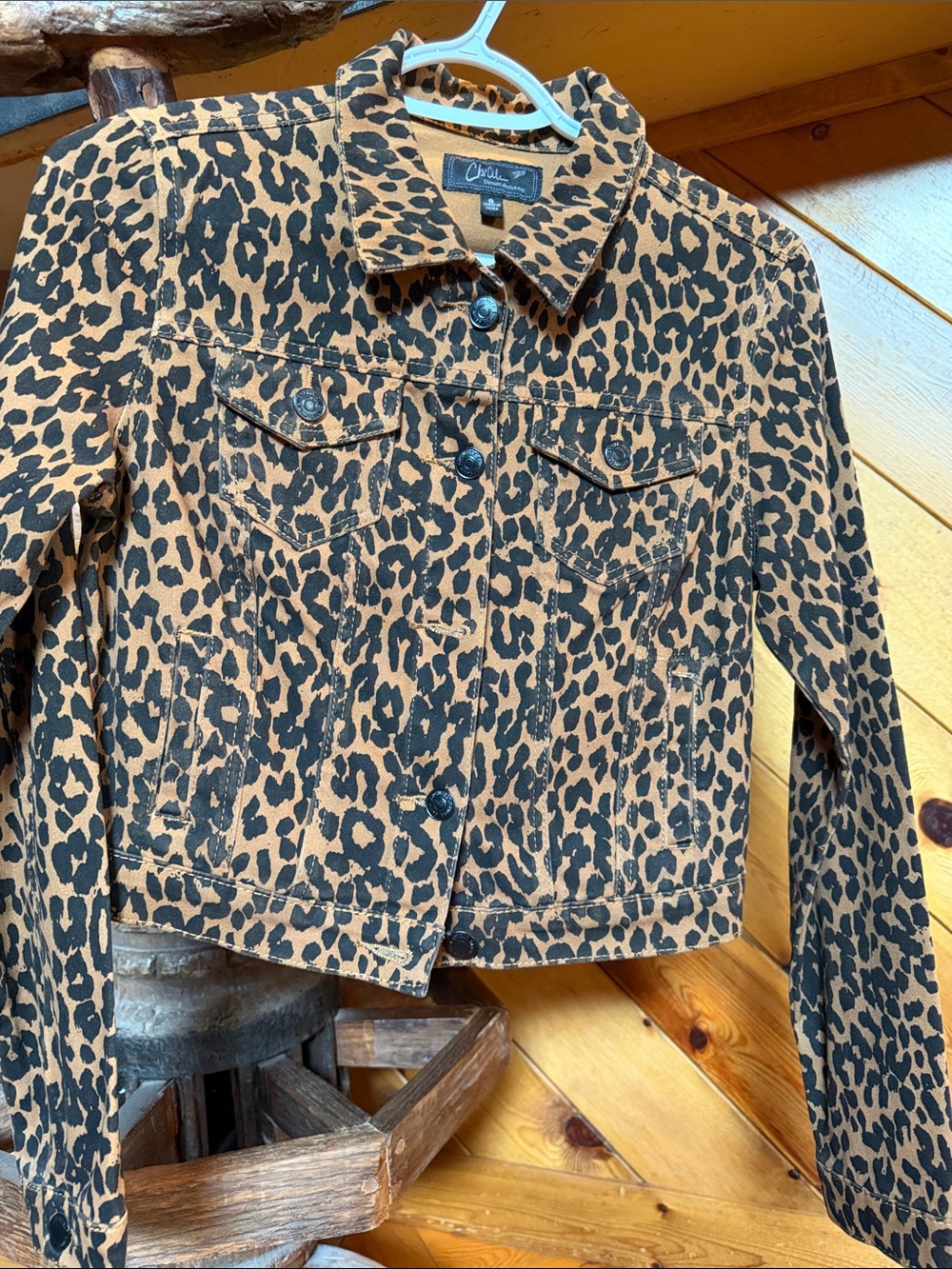 ChiOle Leopard-Print Crop Jean Jacket in Tan and Black
